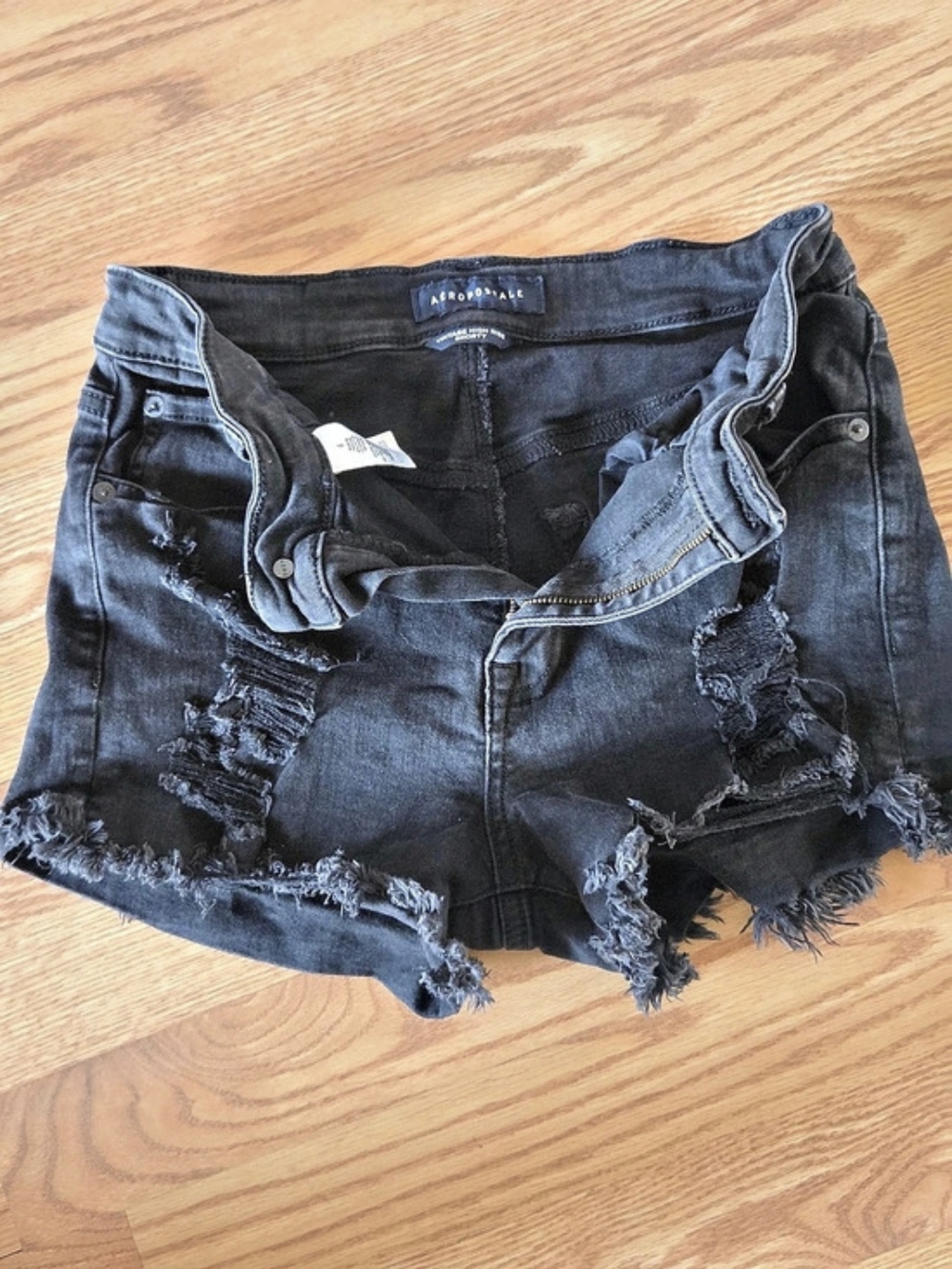 Aéropostale Vintage High Rise Shorty Distressed Black Jean Shorts Size 6